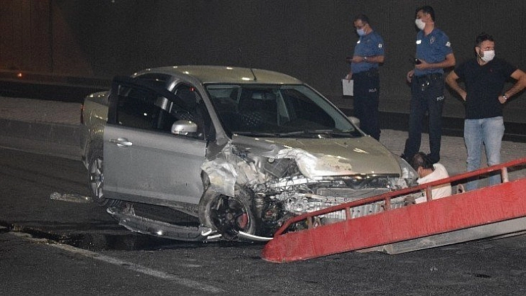 Alt geçitte trafik kazası