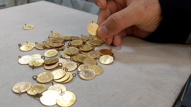 Malatya'da altın fiyatları yükselişini sürdürüyor: Gram altın 5 bin 56 tl'yi aştı