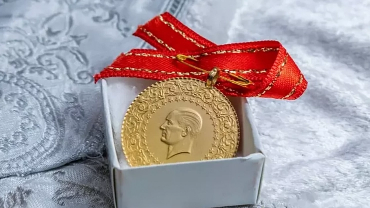 Malatya'da altın yeniden zirveye tırmanıyor: Gram fiyatı 4 bin 202 TL
