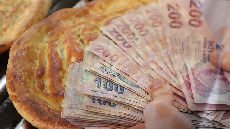 Malatya'da ekmeğin adresi değişti: Vatandaş kuyruğa girdi…