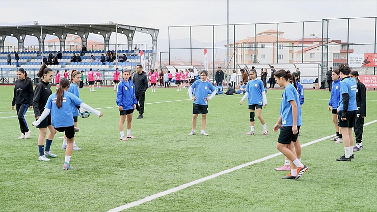 Malatya'da futbolcular keşfediliyor!
