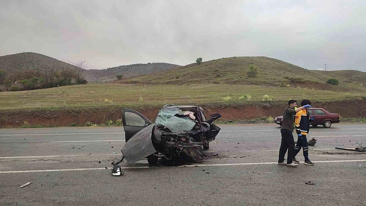 Elazığ yolunda kaza: 2 ölü, 2 yaralı