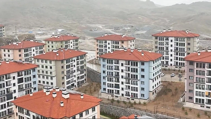 Malatya'da Hak Sahipleri Evlerine Kavuşuyor...