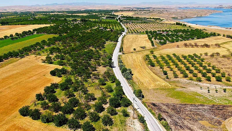 Kırsalda ulaşım rahatladı: Malatya'da binlerce metrelik yol yenilendi