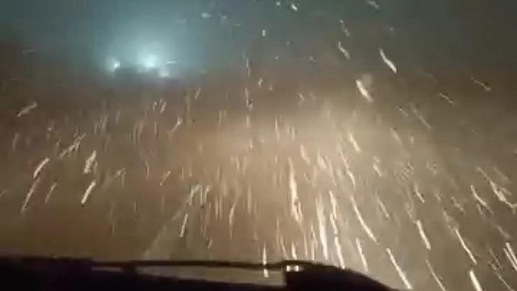 Malatya'da ilçelerine yılın ilk karı düştü