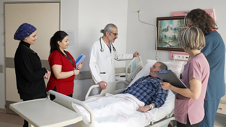 Malatya'da ilk kez uygulandı: 66 yaşındaki hasta ölümden döndü