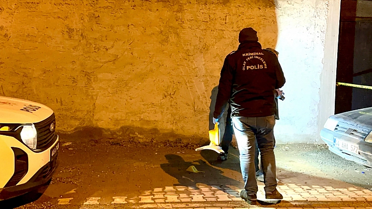 Malatya'da itfaiye kavşağından dış hastanesine kadar takip etti: Ateş edip kaçtı