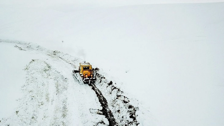 Kapanan yollar açılıyor