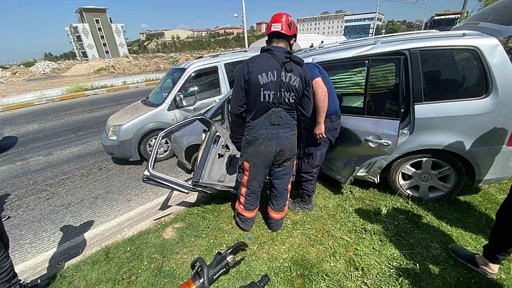 Malatya'da zincirleme kaza, 4 yaralı