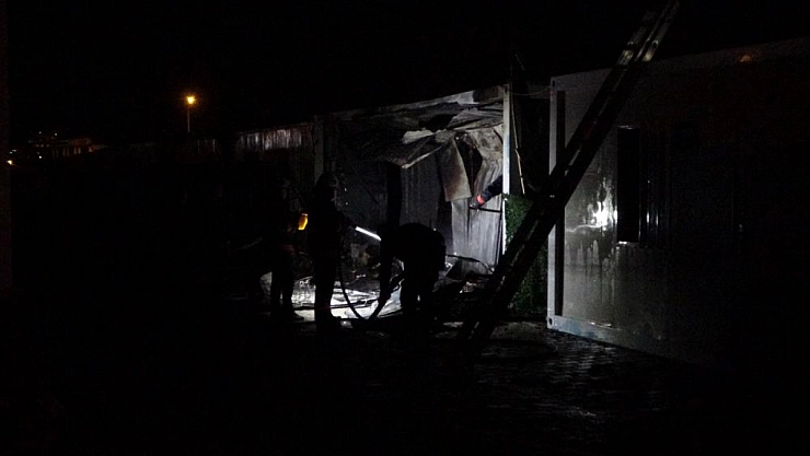 Malatya'da konteyner kentte yangın paniği: Aile son anda kurtuldu!