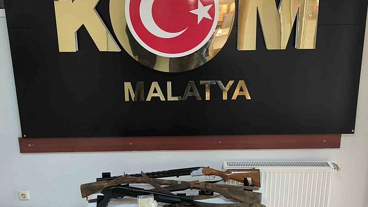 Silah operasyonu 2 gözaltı