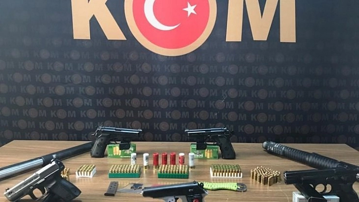 18 kişi gözaltına alındı