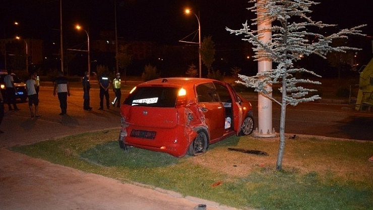 Trafik kazası: 2 yaralı