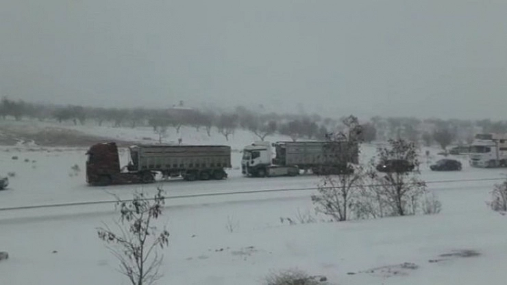 Malatya-Sivas yolu kapandı