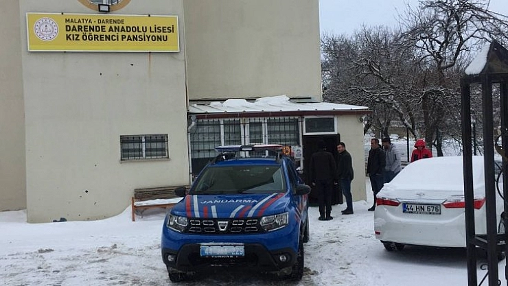 Yolda kalanlar yurtta ağırlanıyor