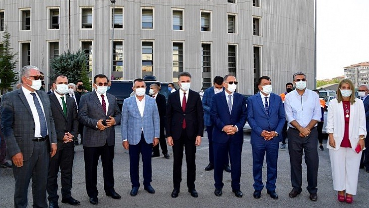 Sel bölgesine yardım
