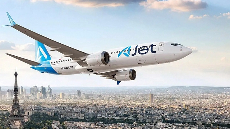 Malatya'dan uçacaklara babalar günü müjdesi: AJet'ten yüzde 30 indirim