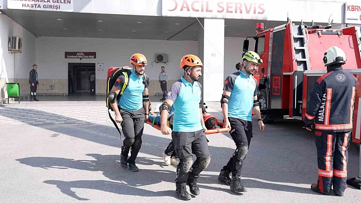 Malatya'da gerçeği aratmayan tatbikat