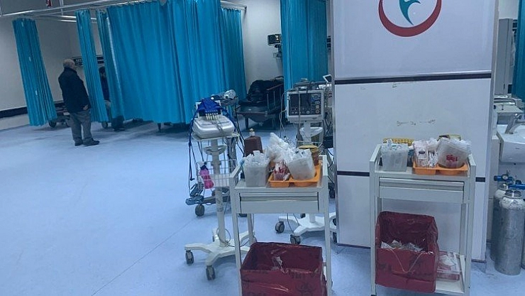 Deprem değil panik yaraladı