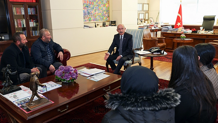 Malatyalı depremzede aileyi kabul etti