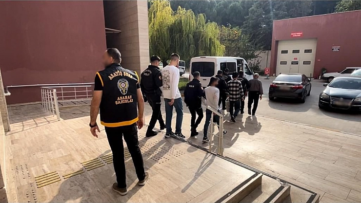 Manisa'da operasyon: 49 şahıs yakalandı