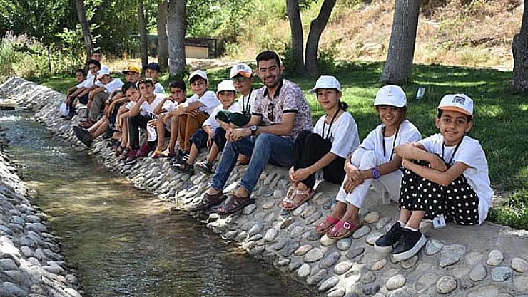 Mardinli çocukları ağırladılar