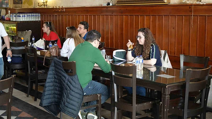 Gaziantep'te orada yapılıyor! Yabancı turist oraya koşuyor.