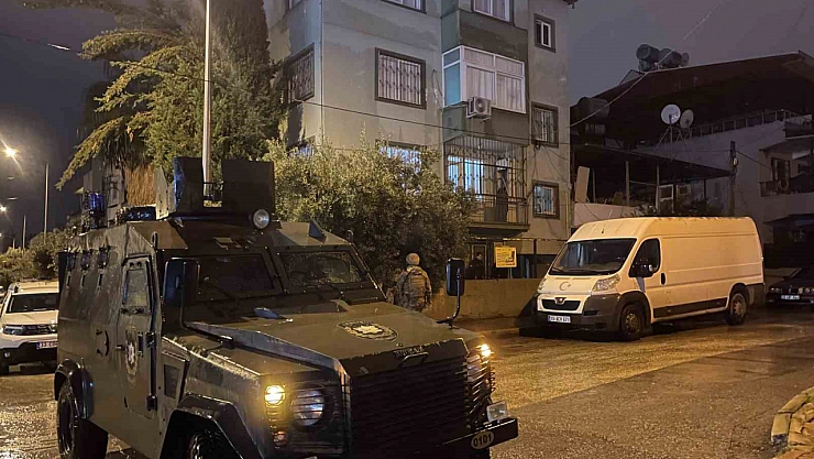 Mersin'de şafak operasyonu