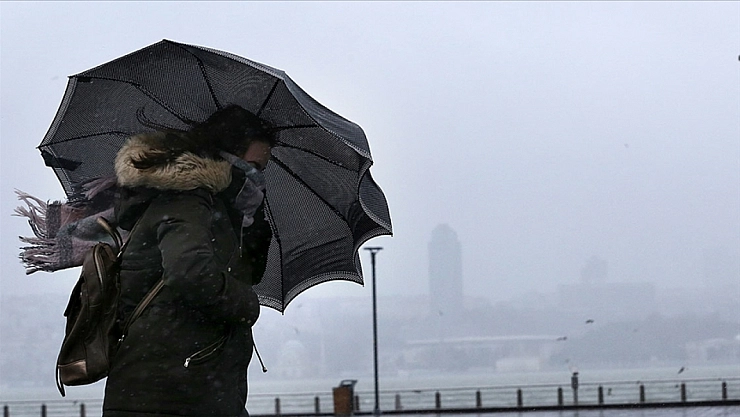 Meteoroloji uyardı: Malatya'da rüzgar ve fırtına etkili olacak| Çatı uçmalarına dikkat!