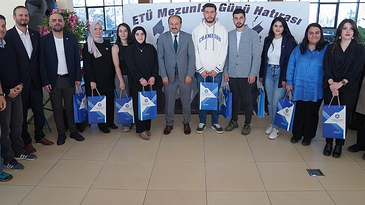 Mezunlar yıllar sonra yeniden buluştu