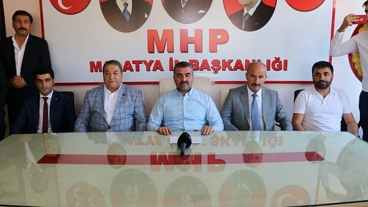 MHP'de bayramlaşma töreni