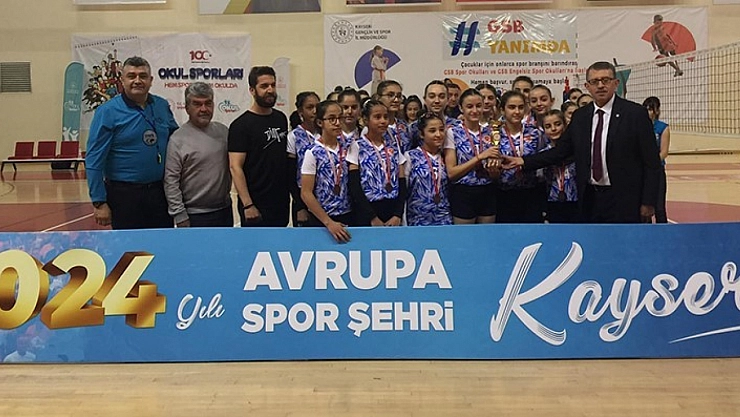 Kayseri'nin kızları şampiyon!