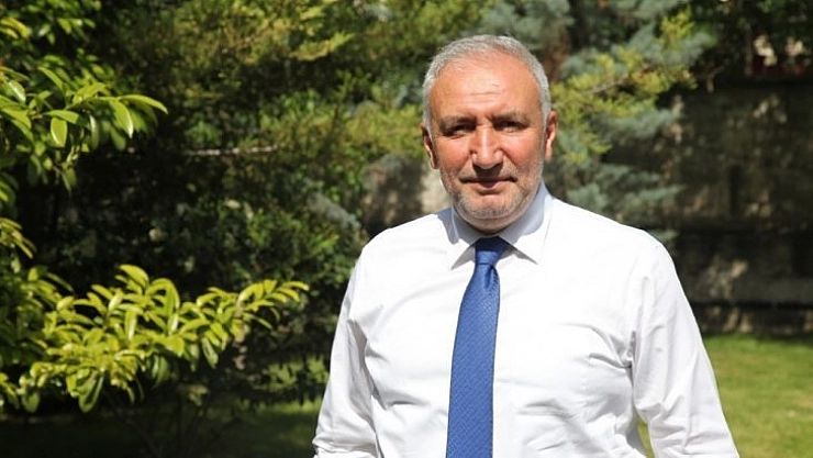 Büyük hizmetler yaptık