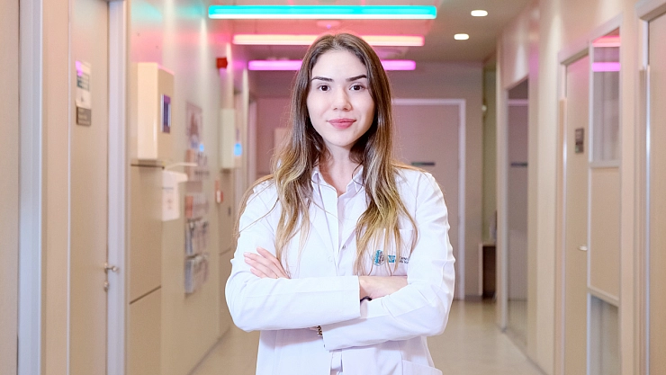 'mış gibi' gülmek bile yetiyor…