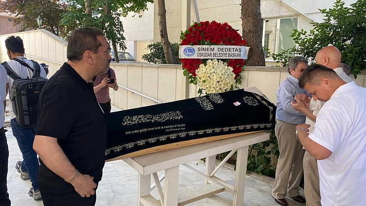 'Mona Roza'ya ilham olan Giray, son yolculuğuna uğurlandı