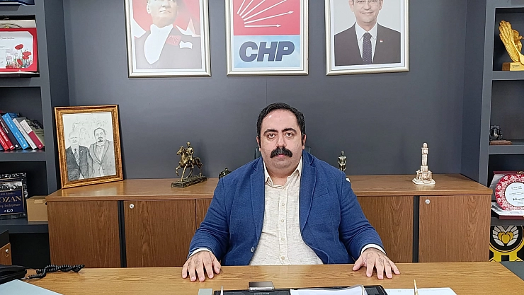 Müdür Partilere Brifing Veriyor!