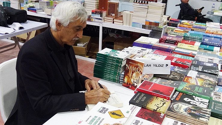 Namazı korkutarak değil, sevdirerek öğretelim