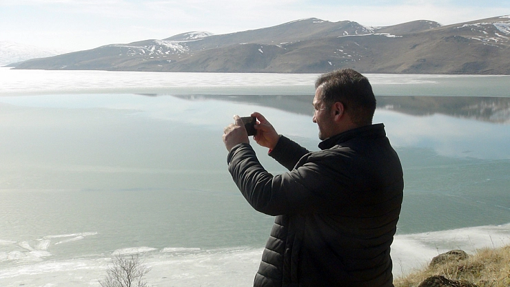 Nazik Gölü'nden kartpostallık görüntüler