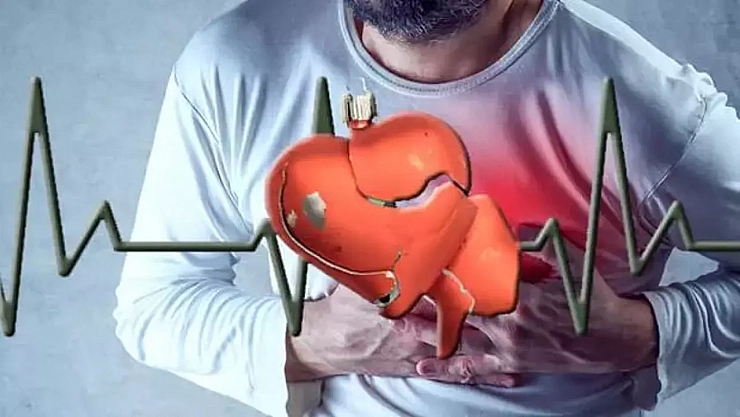 O Belirtiler Sessiz Kalp Krizi İşareti Olabilir! İşte 7 sinsi belirti....