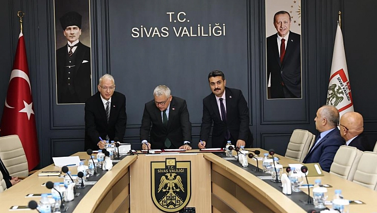 Öğrenciler sanayiyle buluşuyor