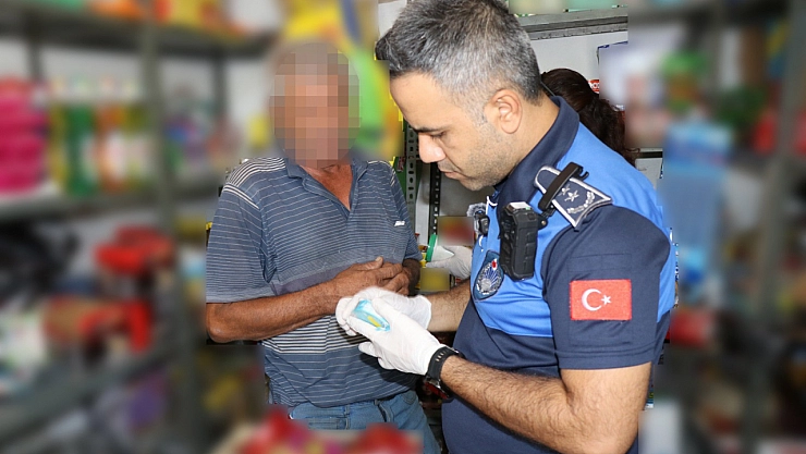 Öğrencilere tarihi geçmiş ürün satan işletmeye 35 bin TL ceza