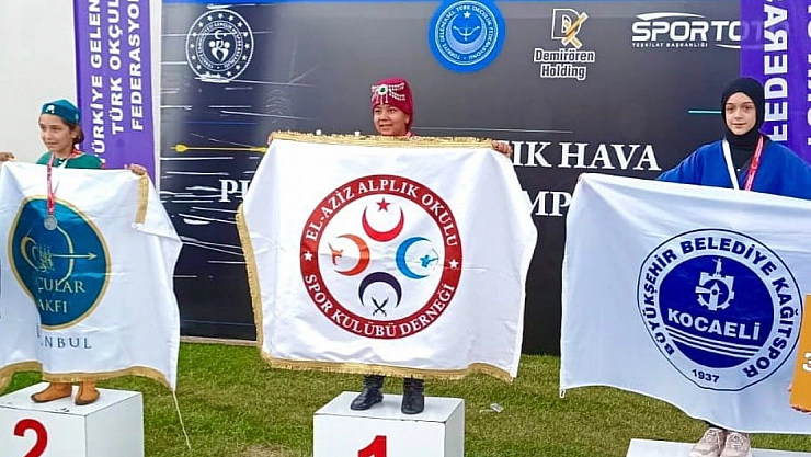 Ok atmada  Türkiye birincisi