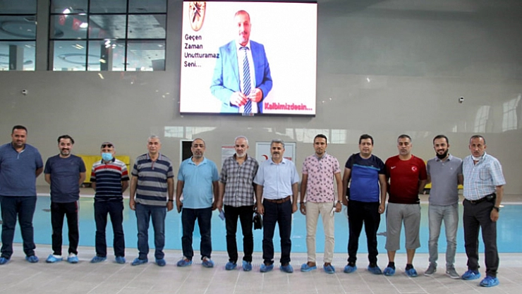 Olimpik havuz tanıtıldı