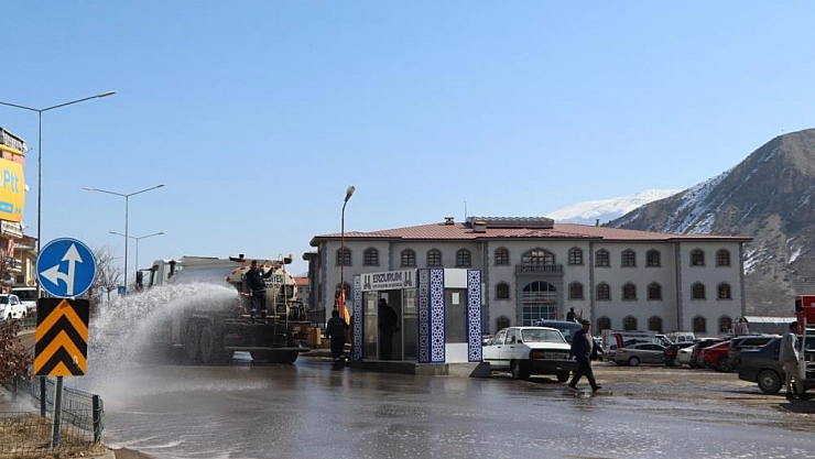 Oltu'da bahar temizliği