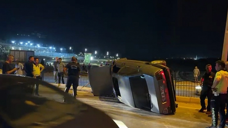 Otomobil kontrolden çıkarak takla attı: 1 yaralı