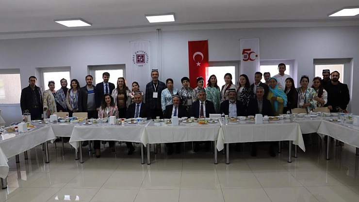 Özbek akademisyenlerden Fırat Üniversitesi'ne teşekkür etkinliği