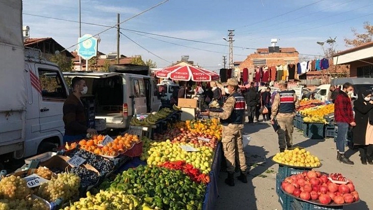 Pazar yerlerinde sıkı denetim
