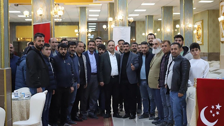 Saadet Partisi Malatya'da gençlerle iftar sofrasında buluştu: Sorunlara çözüm bulacağız!