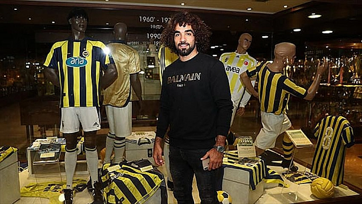 Sadık kampa katıldı