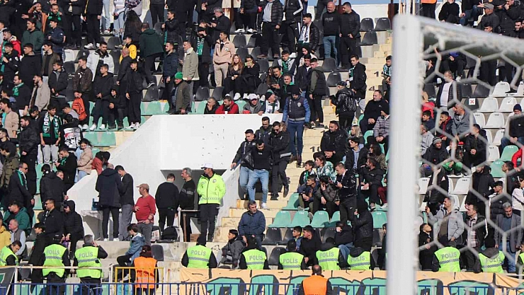 Denizlispor-Amedspor karşılaşmasında bir kişi gözaltına alındı